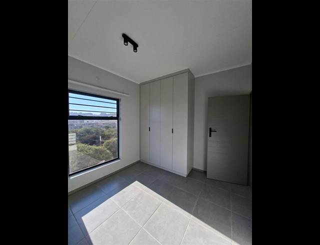 2 BEDROOM APARTMENT FOR SALE IN WATERKLOOF RIDGE